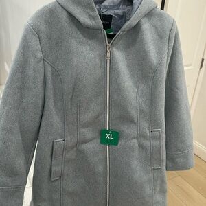 Brand new beautiful coat